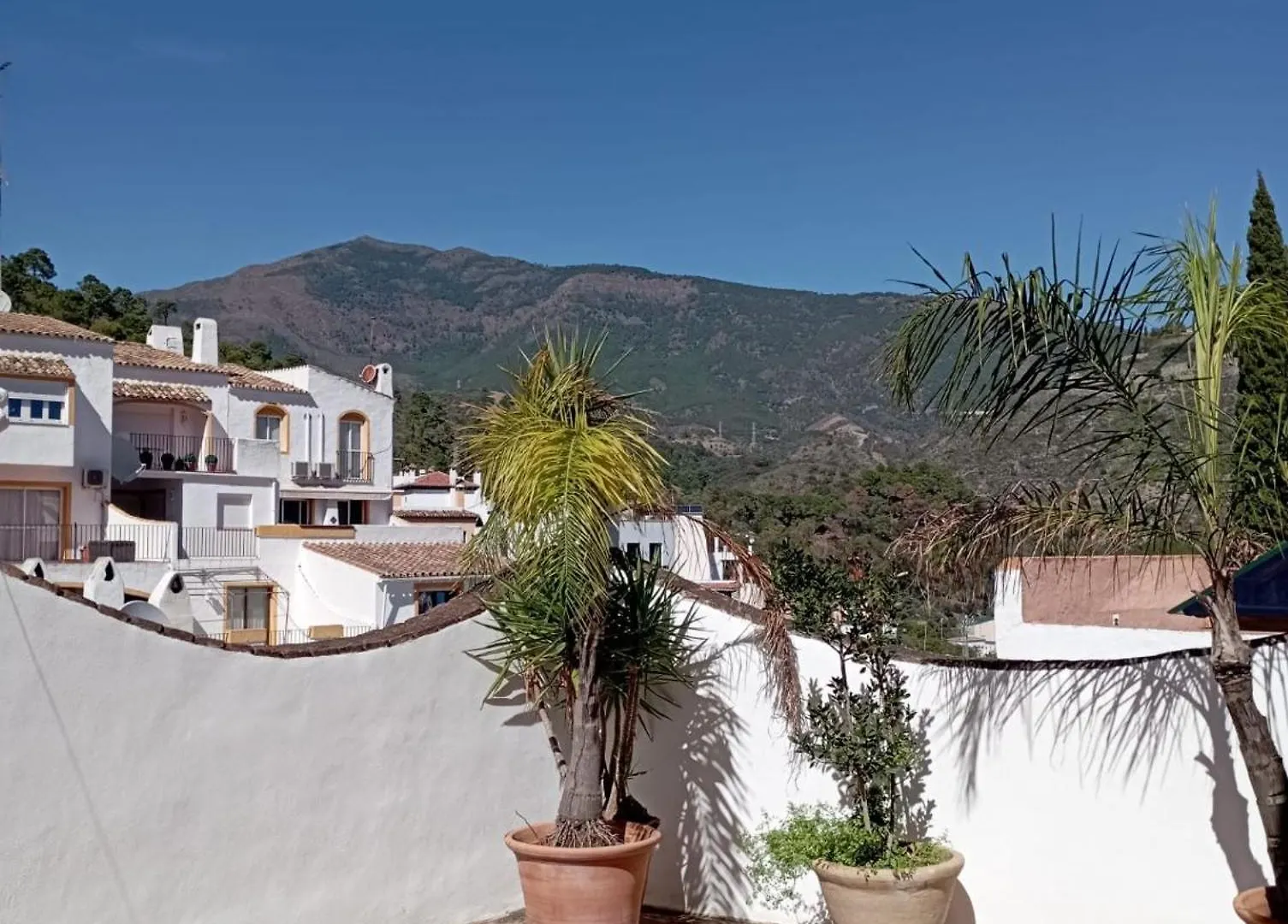 Village House Benahavis location